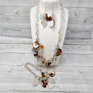 Jewellery 3 Piece Set - Necklace Bracelet and Earrings - Bronze