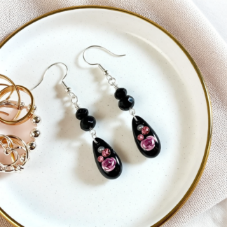 Cute Resin Dangle Earrings – Embedded Flowers