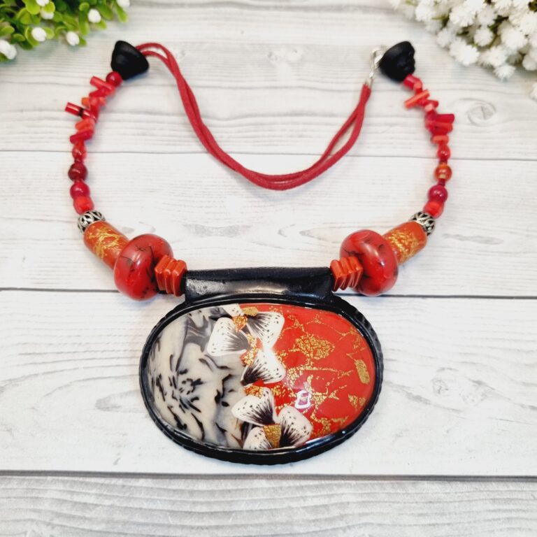 Kurenai Hana Polymer Clay Collar Necklace