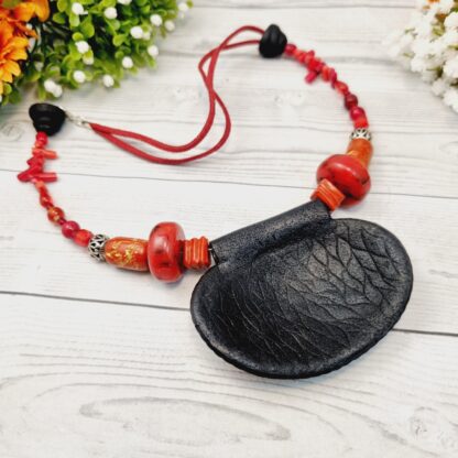 Kurenai Hana Polymer Clay Collar Necklace - Image 4