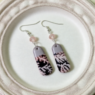 Elevate Your Style with Lilac Fractal Polymer Clay Earrings – Express Your Style